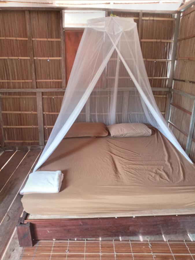 Arborek Diving Homestay R4 Besir Esterno foto