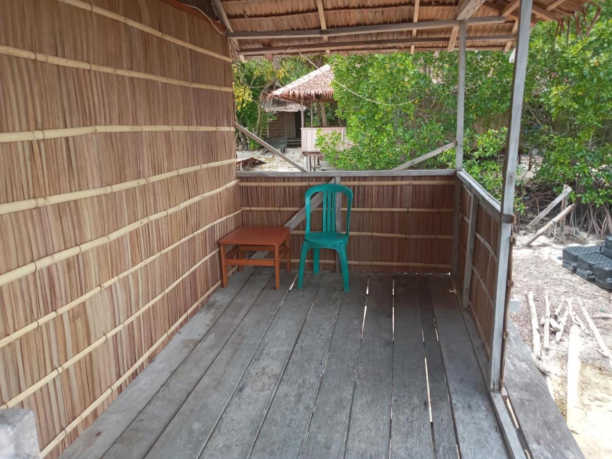 Arborek Diving Homestay R4 Besir Esterno foto