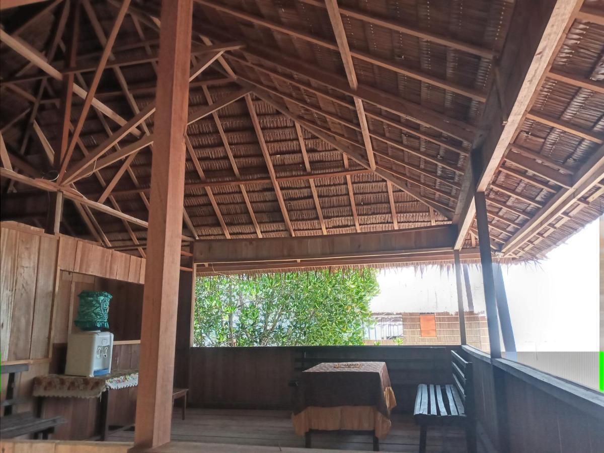Arborek Diving Homestay R4 Besir Esterno foto