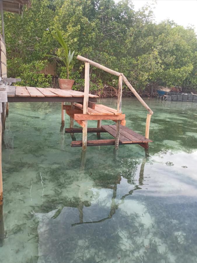 Arborek Diving Homestay R4 Besir Esterno foto