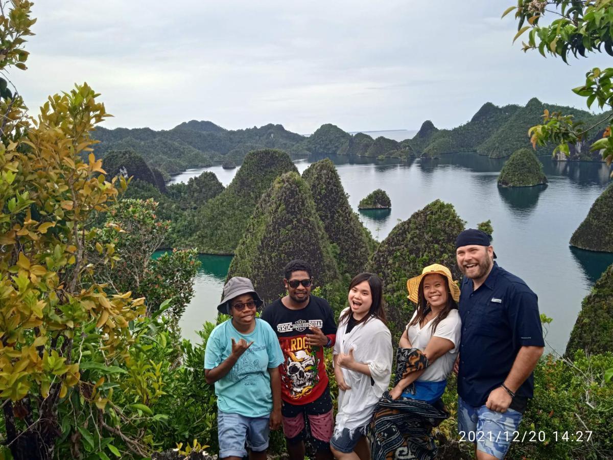 Arborek Diving Homestay R4 Besir Esterno foto