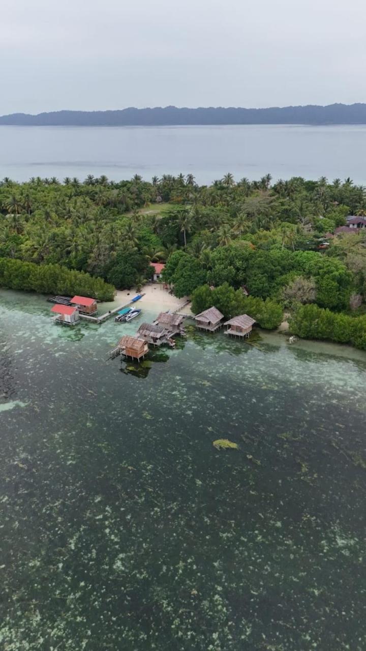 Arborek Diving Homestay R4 Besir Esterno foto